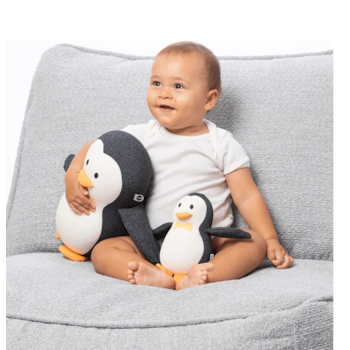 Segunda imagem do produto Almofada Bichinho Pinguim Quindim - FOM