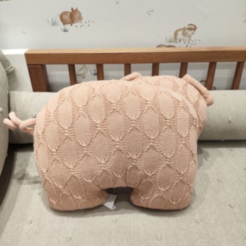 Segunda imagem do produto Almofada Decorativa em Tricot Porquinho