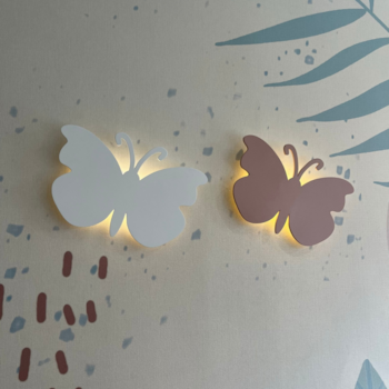 Segunda imagem do produto Quadro Decorativo para Parede Borboleta com Led cor:Branco